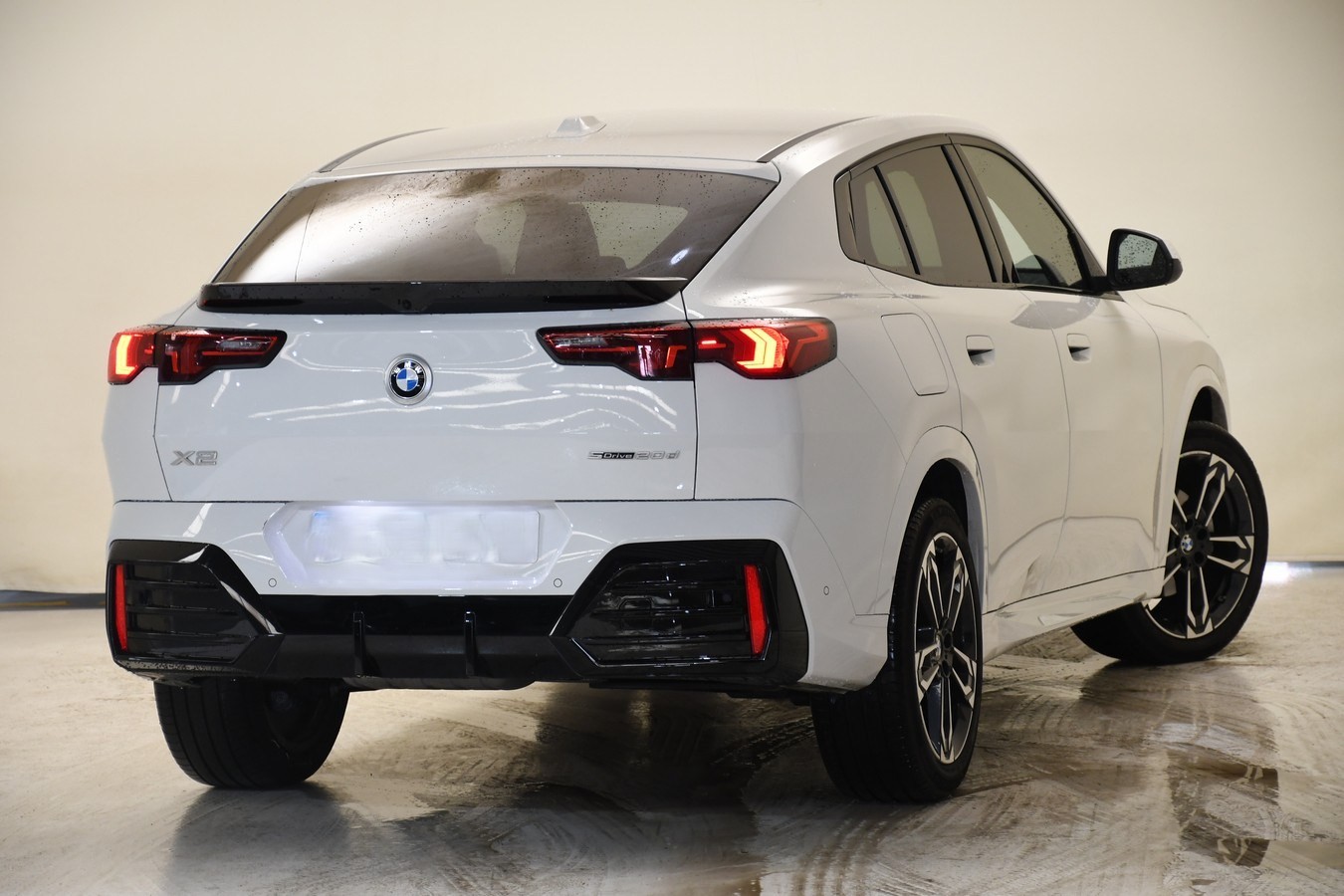BMW X2 sDrive 20d Mild-Hybrid M Sport — zdjęcie 4
