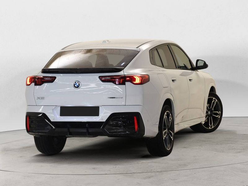 BMW X2 sDrive 20d Mild-Hybrid M Sport — zdjęcie 18