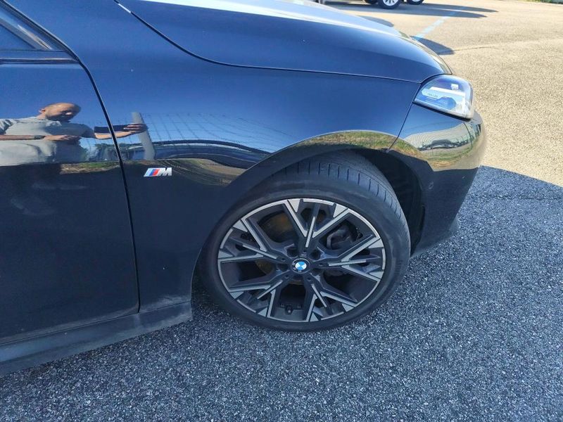 BMW 1er 120d Mild-Hybrid M Sport — zdjęcie 17