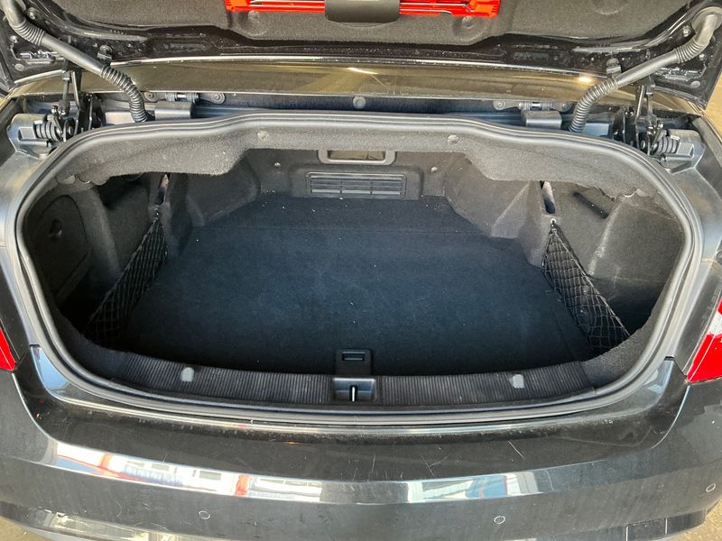 Mercedes-Benz E-Klasse E 350 CDI BlueEfficiency Avantgarde — zdjęcie 10