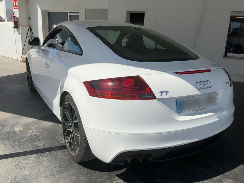 Audi TT 1.8 TFSI Coupe — zdjęcie 3