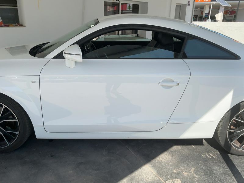 Audi TT 1.8 TFSI Coupe — zdjęcie 4