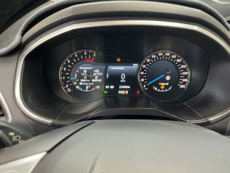 Ford S-Max 2.0 TDCi Titanium — zdjęcie 13