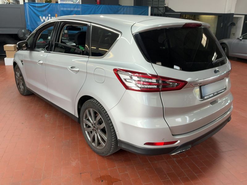 Ford S-Max 2.0 TDCi Titanium — zdjęcie 3