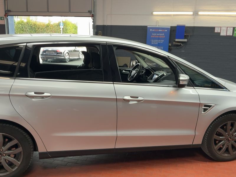Ford S-Max 2.0 TDCi Titanium — zdjęcie 7