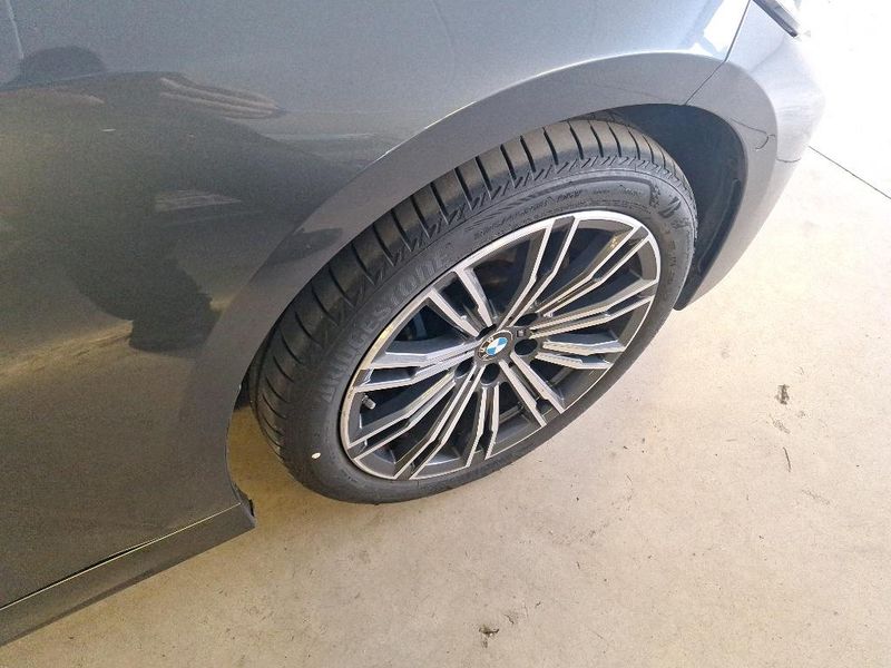 BMW 3er 330e M Sport — zdjęcie 52