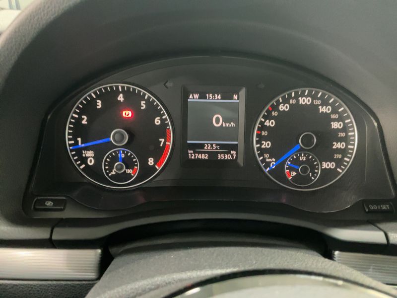 Volkswagen Scirocco 2.0 TSI R — zdjęcie 13