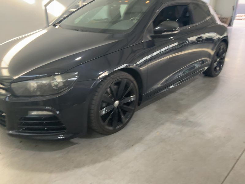 Volkswagen Scirocco 2.0 TSI R — zdjęcie 2