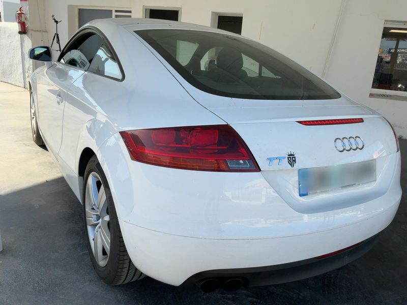 Audi TT 1.8 TFSI Coupe — zdjęcie 3