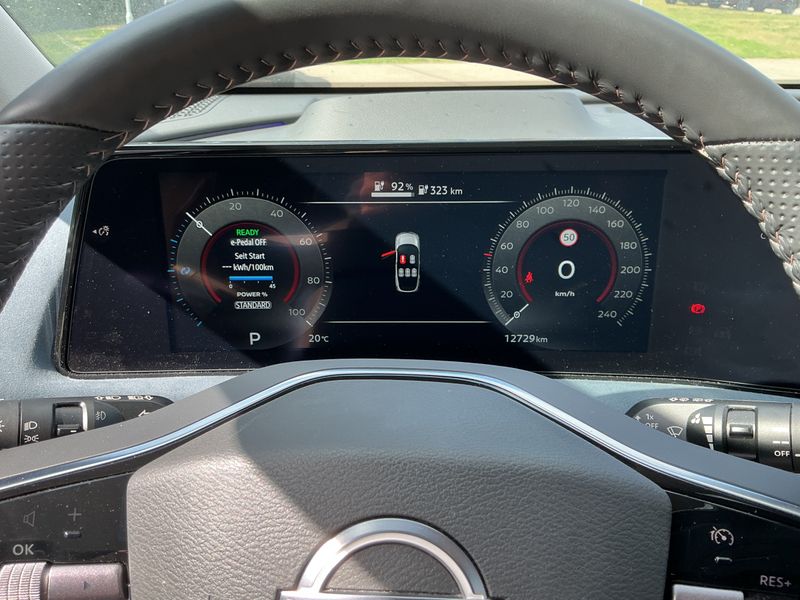 Nissan Ariya electric drive 290 kW Performance Pack e-4orce — zdjęcie 8