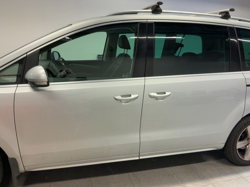 Volkswagen Sharan 2.0 TDI Comfortline 4Motion BlueMotion Tech — zdjęcie 4