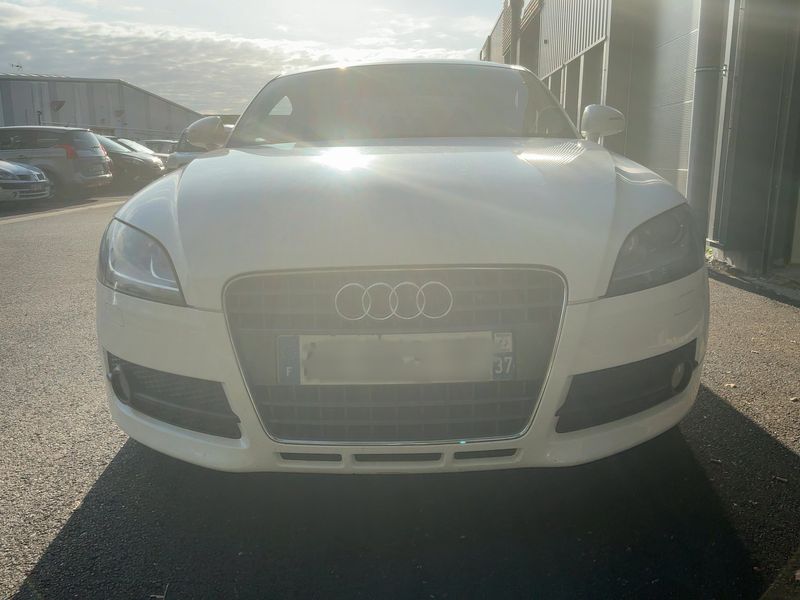Audi TT 2.0 TFSI Coupe — zdjęcie 9