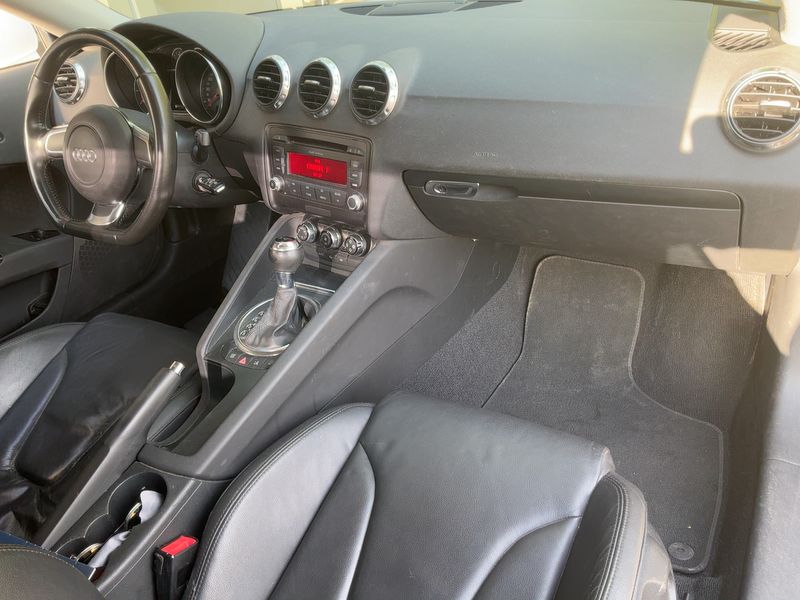 Audi TT 2.0 TFSI Coupe — zdjęcie 12