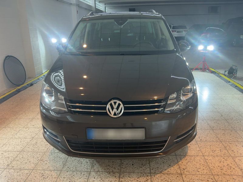 Volkswagen Sharan 2.0 TDI Highline BlueMotion Tech — zdjęcie 9