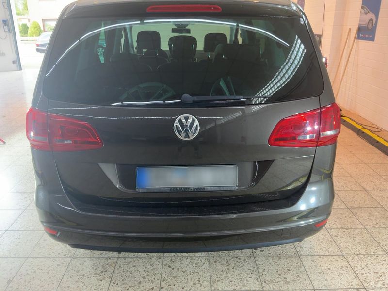 Volkswagen Sharan 2.0 TDI Highline BlueMotion Tech — zdjęcie 5