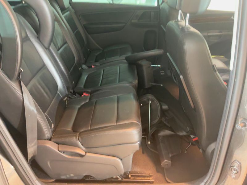 Volkswagen Sharan 2.0 TDI Highline BlueMotion Tech — zdjęcie 14