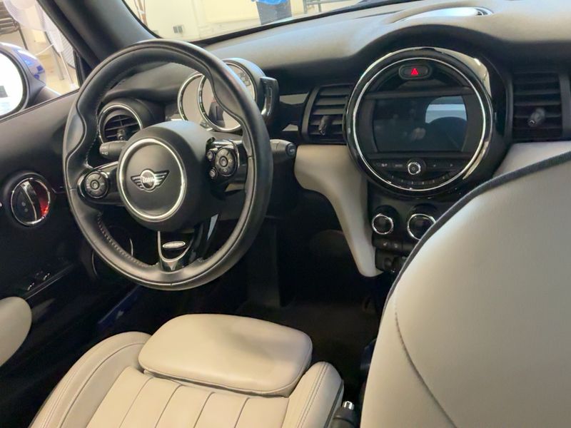 MINI Cabrio Cooper — zdjęcie 12