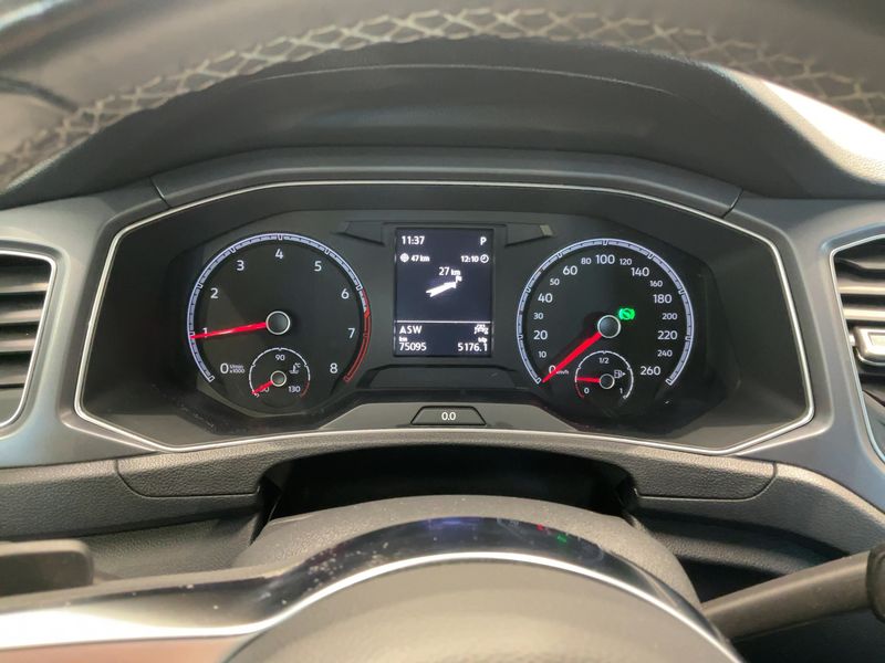 Volkswagen T-Roc 1.5 TSI ACT R-Line — zdjęcie 13