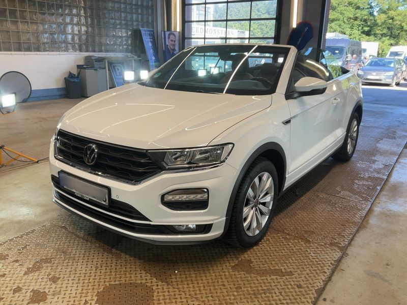 Volkswagen T-Roc 1.5 TSI ACT R-Line — zdjęcie 1