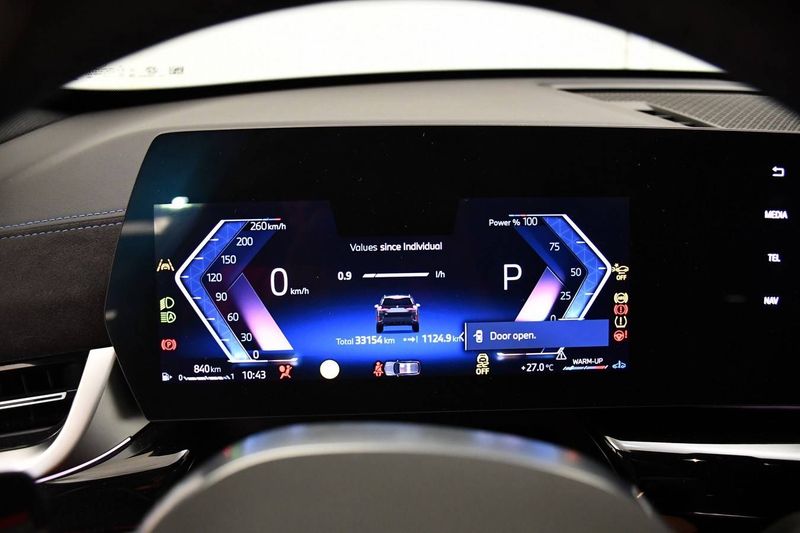 BMW X1 sDrive M Sport Mild-Hybrid M Sport — zdjęcie 8