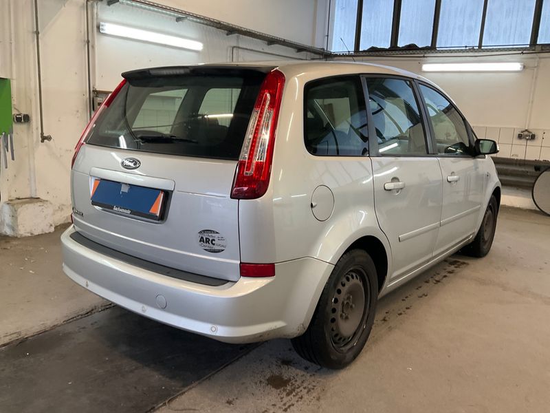 Ford C-Max 1.6 Ti-VCT Ghia — zdjęcie 2