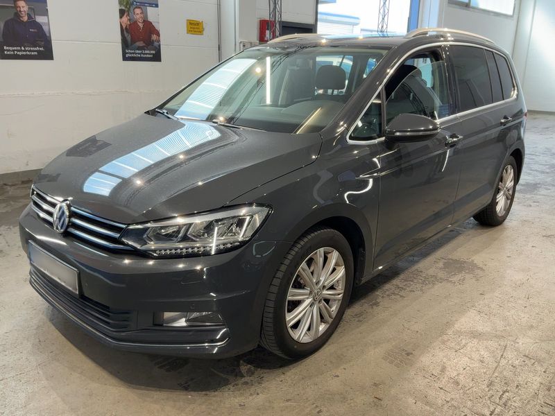 Volkswagen Touran 2.0 TDI Highline BlueMotion Tech — zdjęcie 1