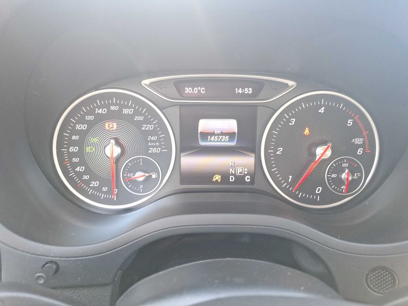 Mercedes-Benz B-Klasse B 200 CDI Standard — zdjęcie 23