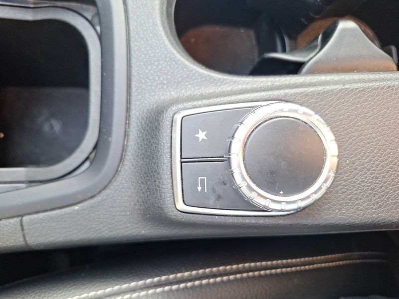Mercedes-Benz B-Klasse B 200 CDI Standard — zdjęcie 31