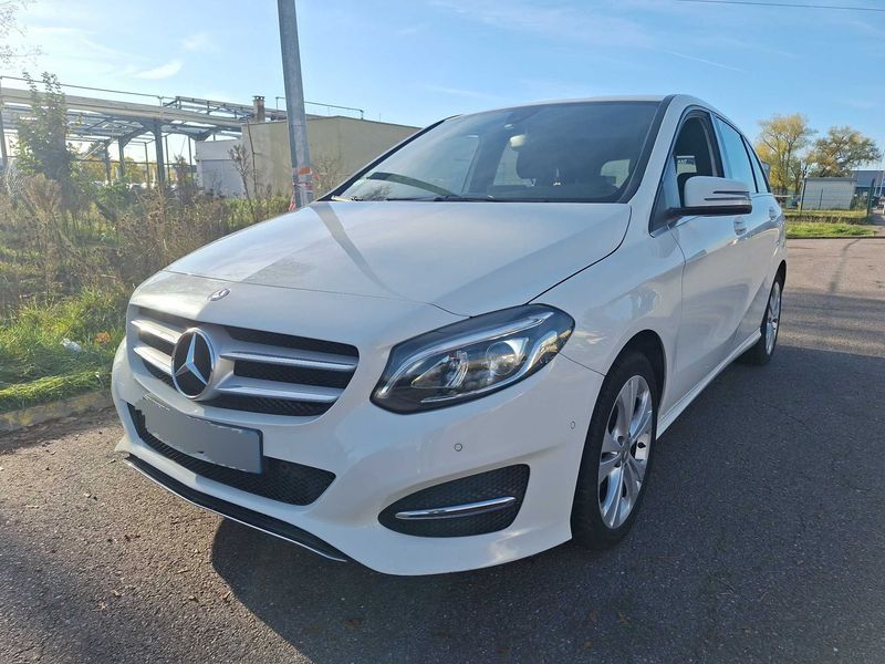 Mercedes-Benz B-Klasse B 200 CDI Standard — zdjęcie 1