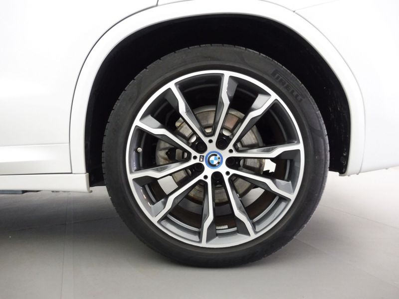 BMW X3 xDrive 30e M Sport — zdjęcie 14
