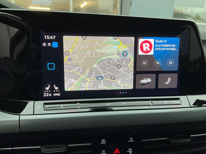 Volkswagen Golf VIII 1.5 eTSI Active — zdjęcie 23