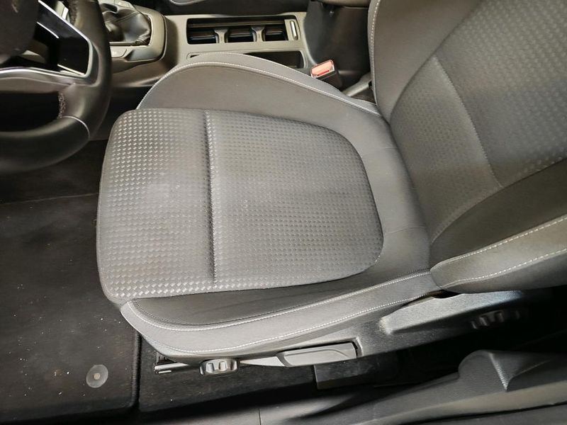 Ford Focus 1.0 EcoBoost Cool&Connect — zdjęcie 21
