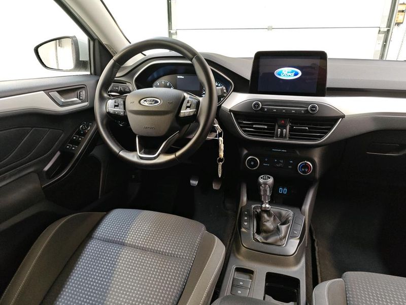 Ford Focus 1.0 EcoBoost Cool&Connect — zdjęcie 6