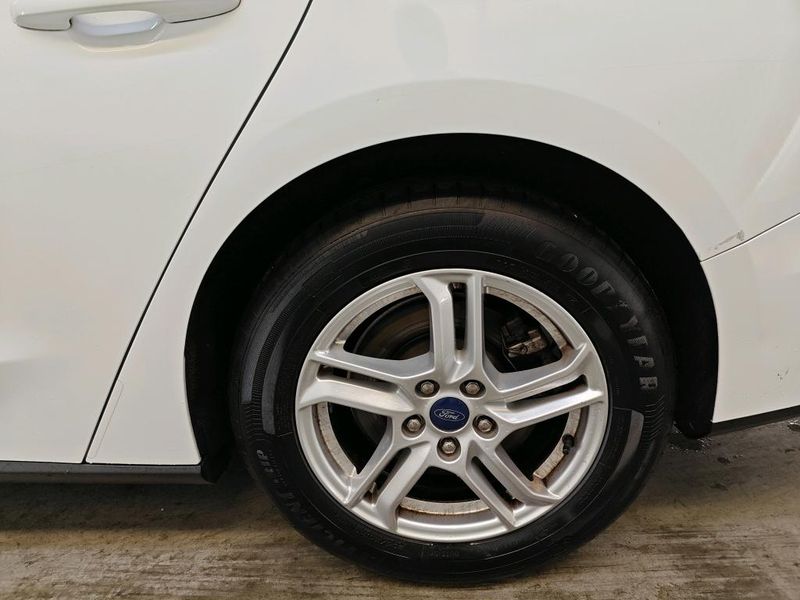 Ford Focus 1.0 EcoBoost Cool&Connect — zdjęcie 14