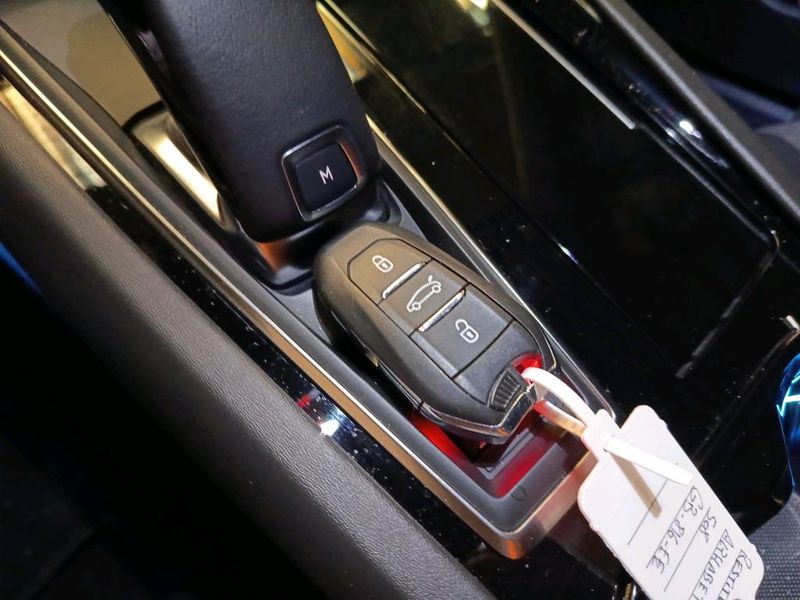Peugeot 508 1.5 Blue-HDi Allure Business — zdjęcie 15