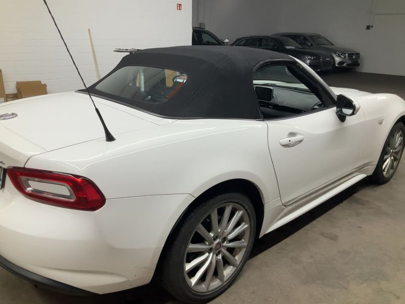 Fiat 124 Spider 1.4 Turbo Lusso — zdjęcie 6