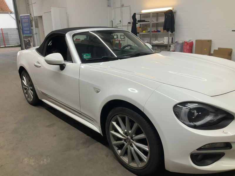 Fiat 124 Spider 1.4 Turbo Lusso — zdjęcie 8