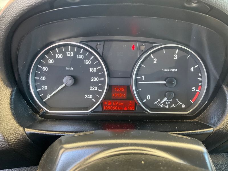 BMW 1er 118d — zdjęcie 13