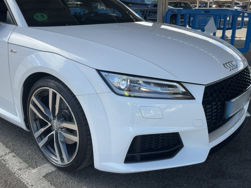 Audi TT 2.0 TDI Coupe ultra — zdjęcie 8