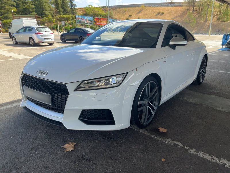 Audi TT 2.0 TDI Coupe ultra — zdjęcie 1