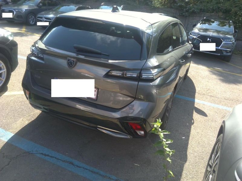 Peugeot 308 1.2 PureTech Allure Pack — zdjęcie 3