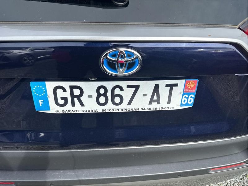 Toyota RAV 4 2.5 Hybrid 4x2 Dynamic — zdjęcie 14