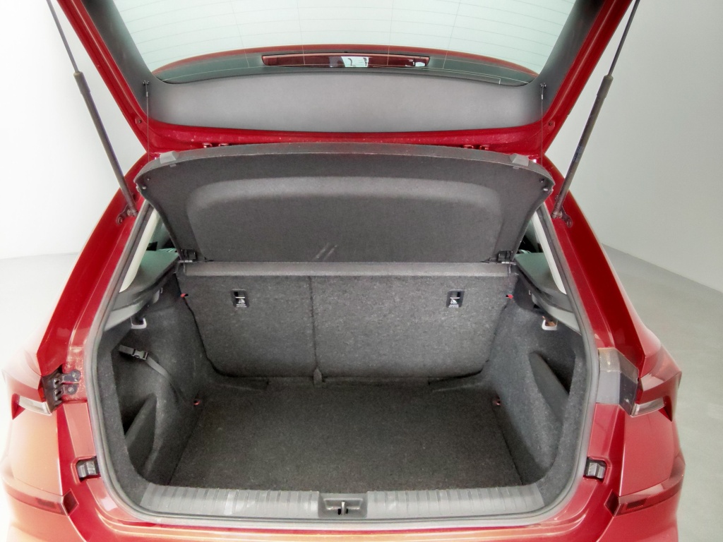 Skoda Kamiq 1.0 TSI Selection — zdjęcie 6