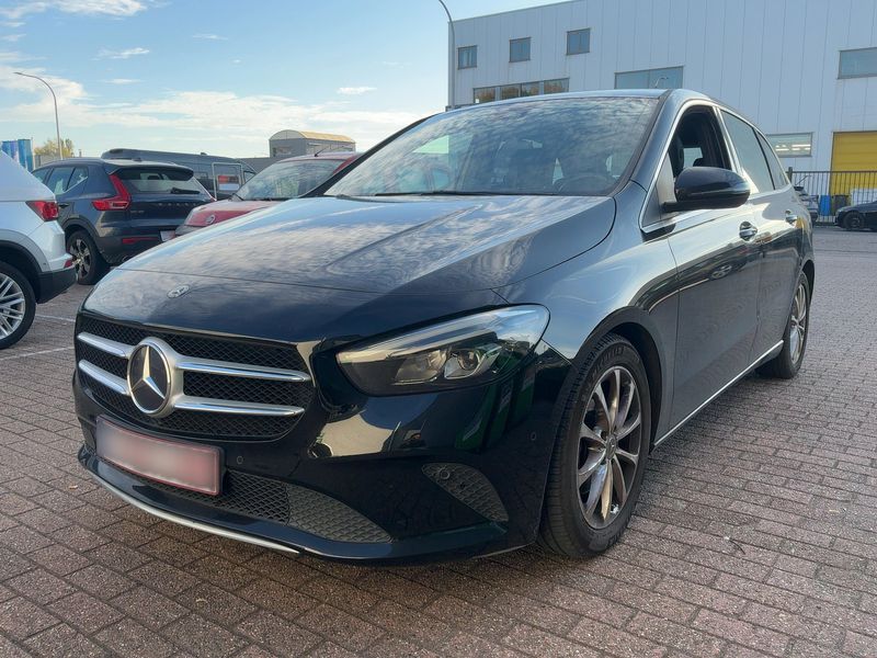Mercedes-Benz B-Klasse B 200 d Progressive — zdjęcie 2
