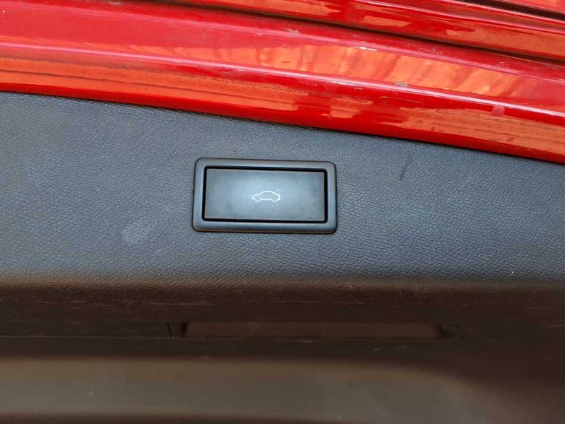 Seat Leon 2.0 TDI FR — zdjęcie 19