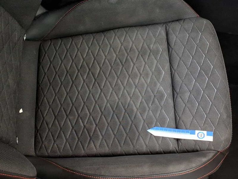 Seat Leon 2.0 TDI FR — zdjęcie 45