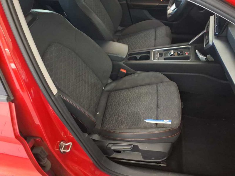 Seat Leon 2.0 TDI FR — zdjęcie 44
