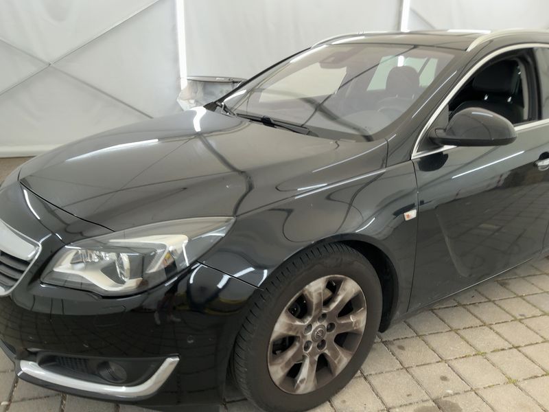 Opel Insignia Sports Tourer 2.0 CDTI Business Innovation — zdjęcie 2