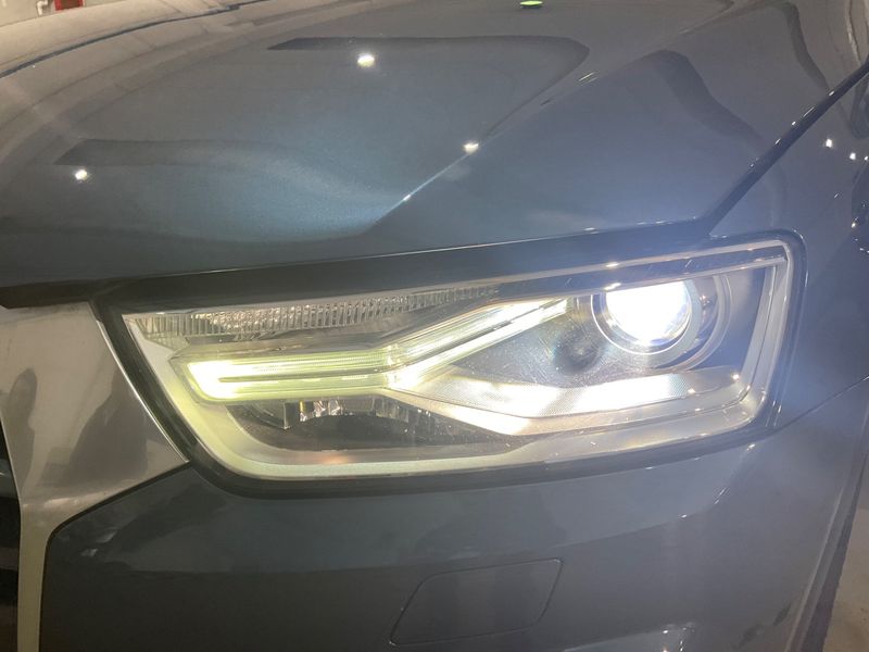 Audi Q3 2.0 TDI Business — zdjęcie 26