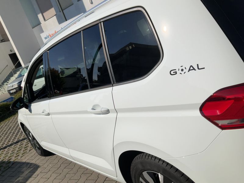 Volkswagen Touran 1.5 TSI ACT Comfortline BlueMotion Tech — zdjęcie 3
